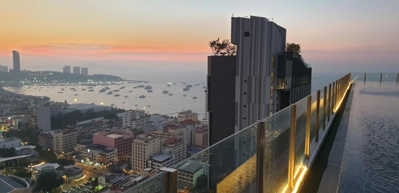 Base Central Pattaya Long Balcony King-Bed With Infinity Pool & Free Netflix! Екстериор снимка