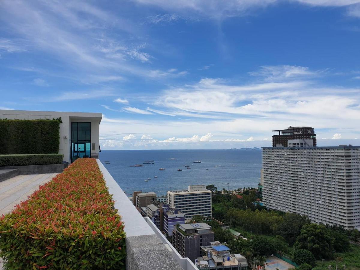 Base Central Pattaya Long Balcony King-Bed With Infinity Pool & Free Netflix! Екстериор снимка